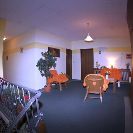 Zum Lowen Hotel Weiterstadt Extérieur photo